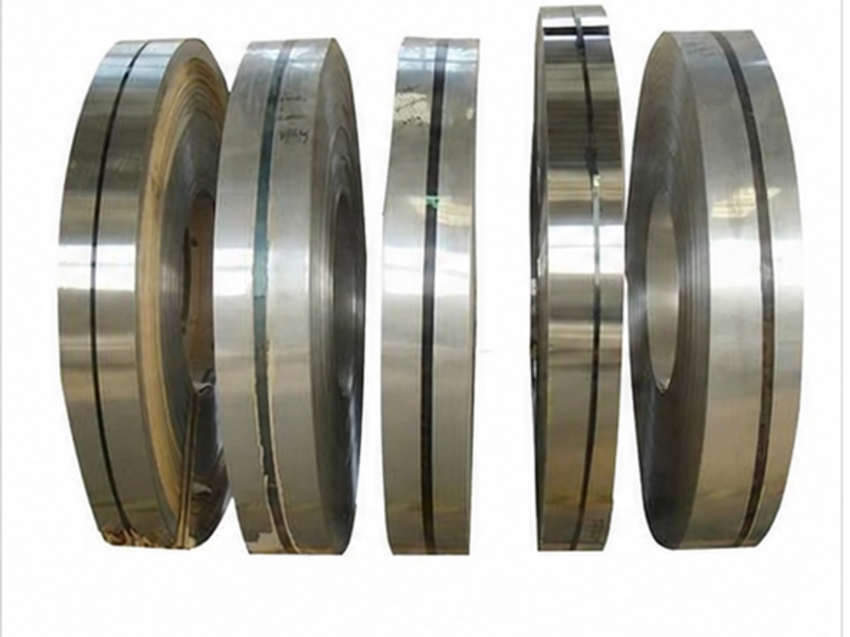 904L STAINLESS STEEL STRIP — primary product view